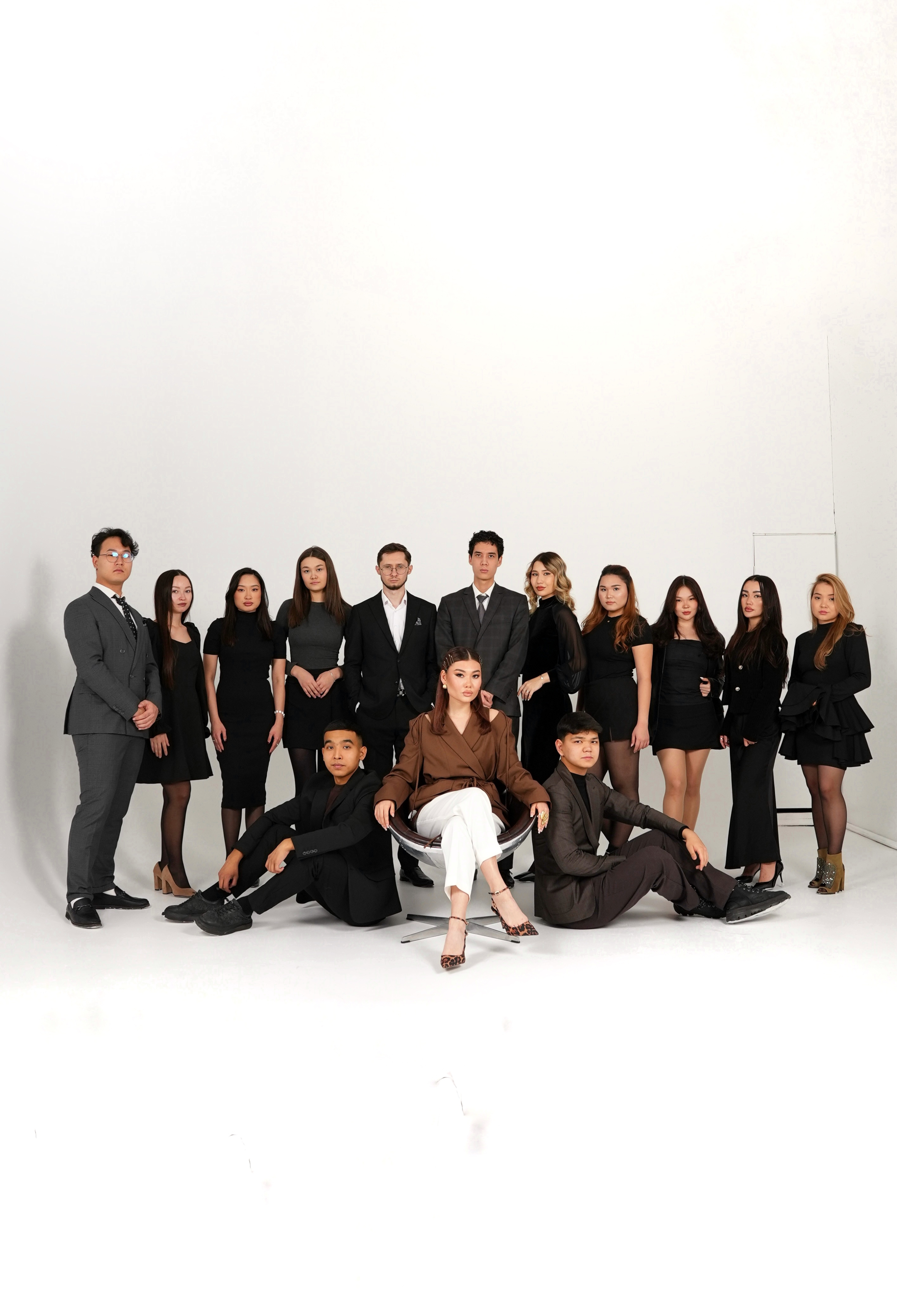 Команда DILIOR AGENCY